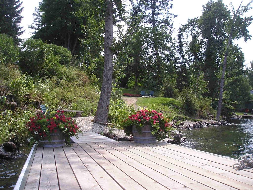 Sleep'S Cabins Sagle Exterior photo